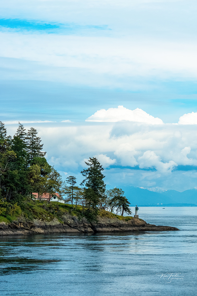 House on the Point by KenFoster Photography